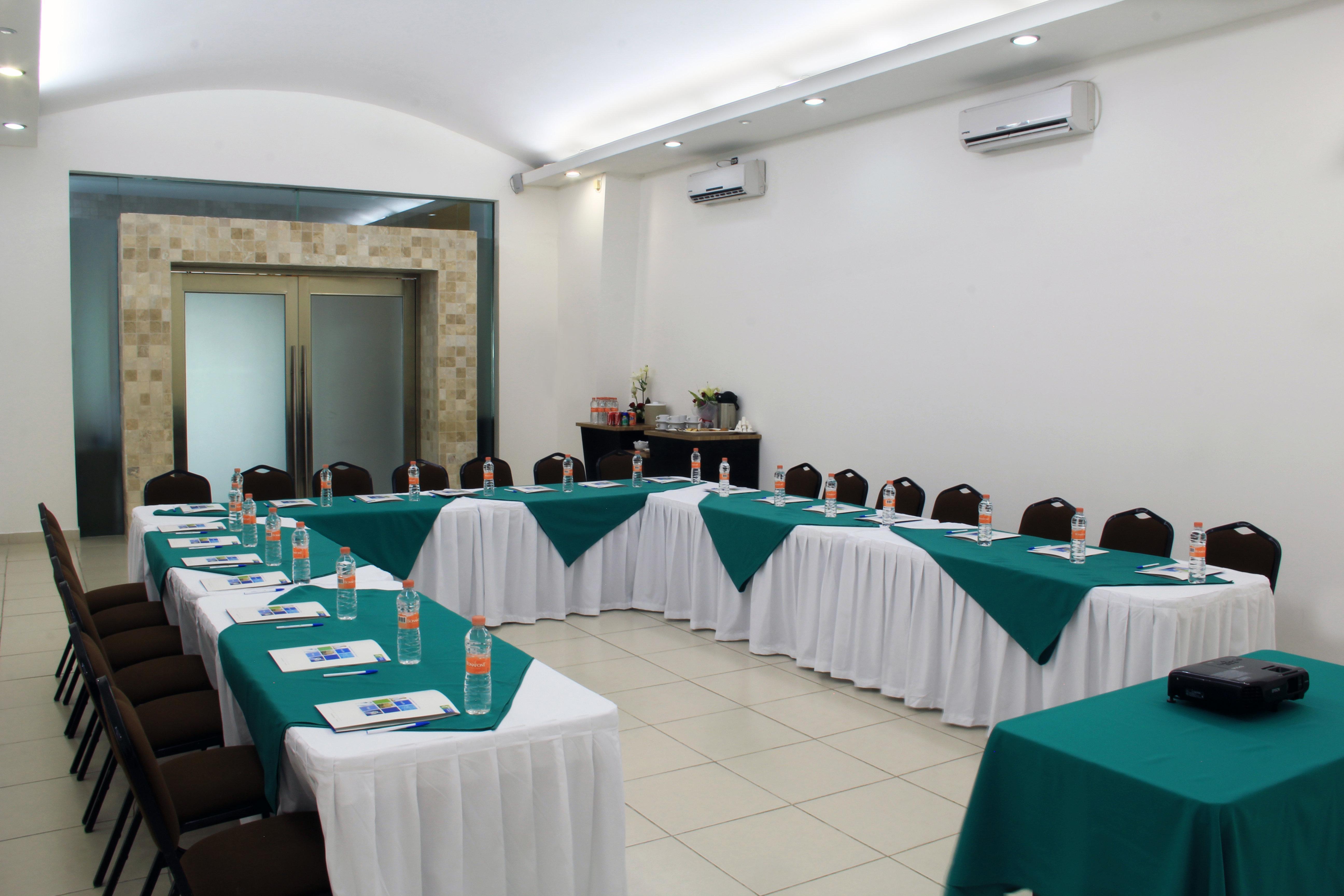 Holiday Inn Express Paraiso - Dos Bocas, An Ihg Hotel Eksteriør billede