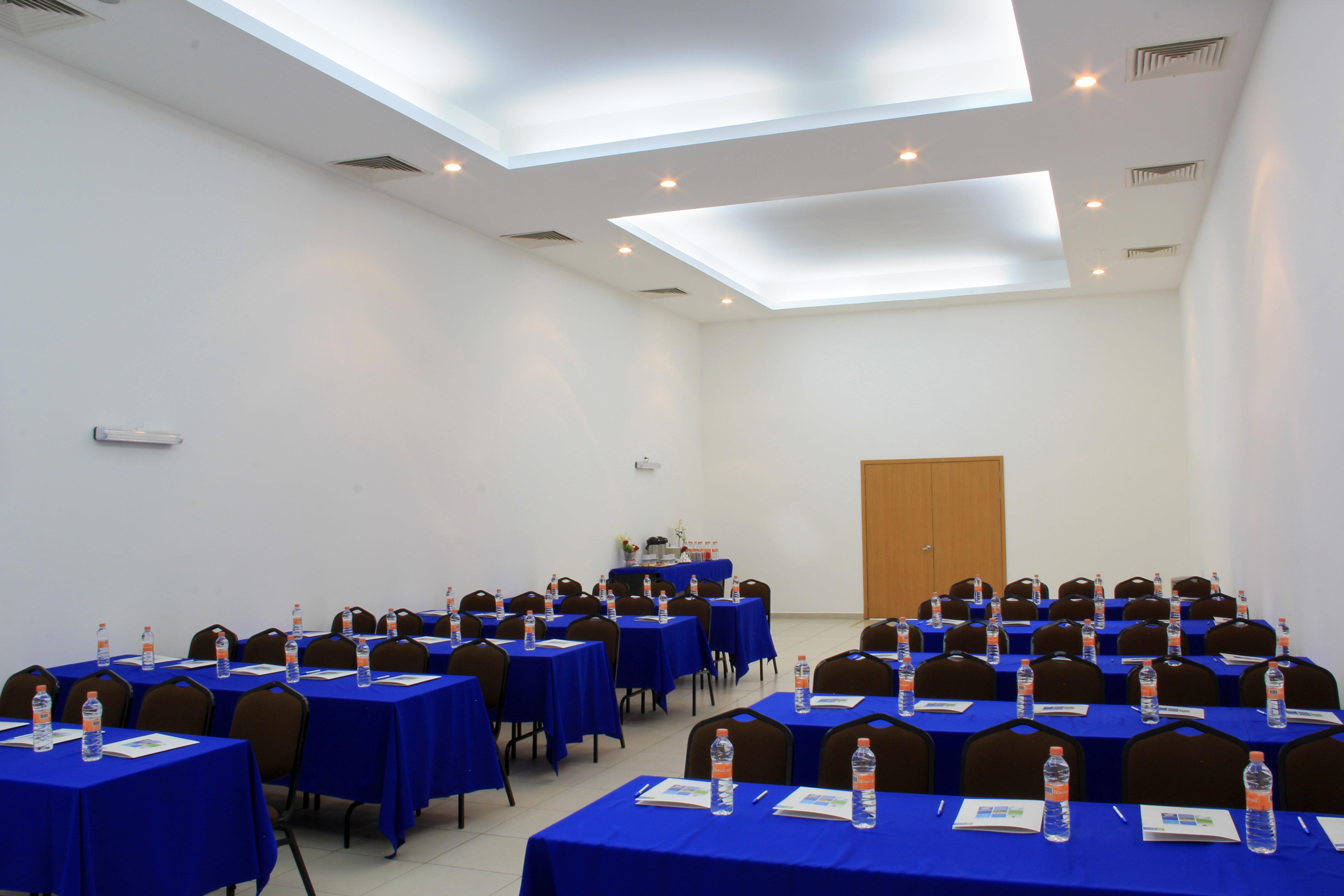 Holiday Inn Express Paraiso - Dos Bocas, An Ihg Hotel Eksteriør billede