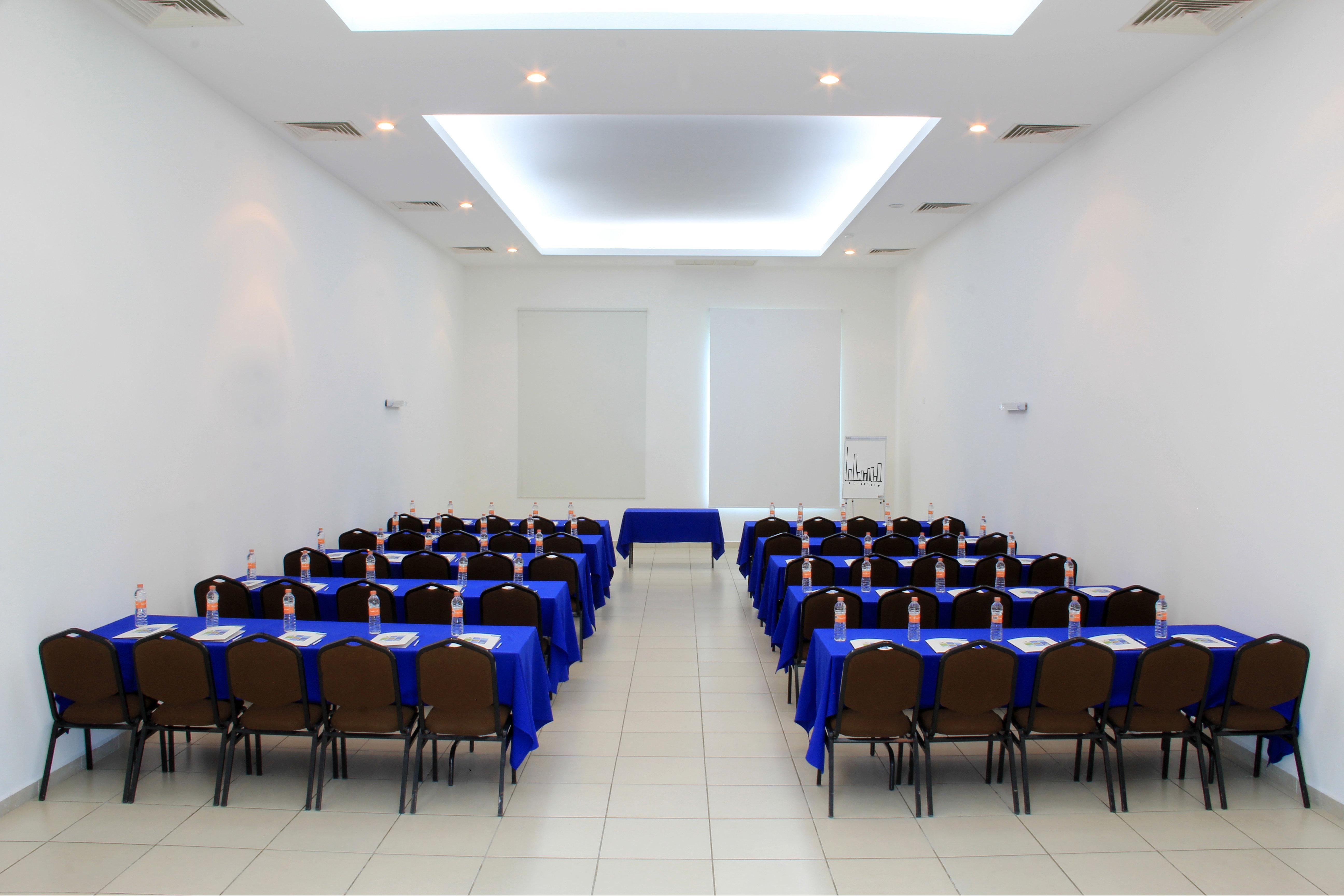 Holiday Inn Express Paraiso - Dos Bocas, An Ihg Hotel Eksteriør billede